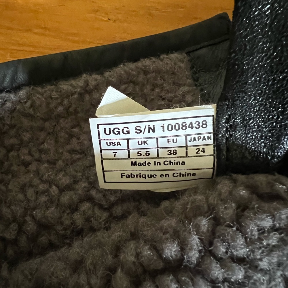 Ugg Elsa Winter Boot - Picture 4 of 5